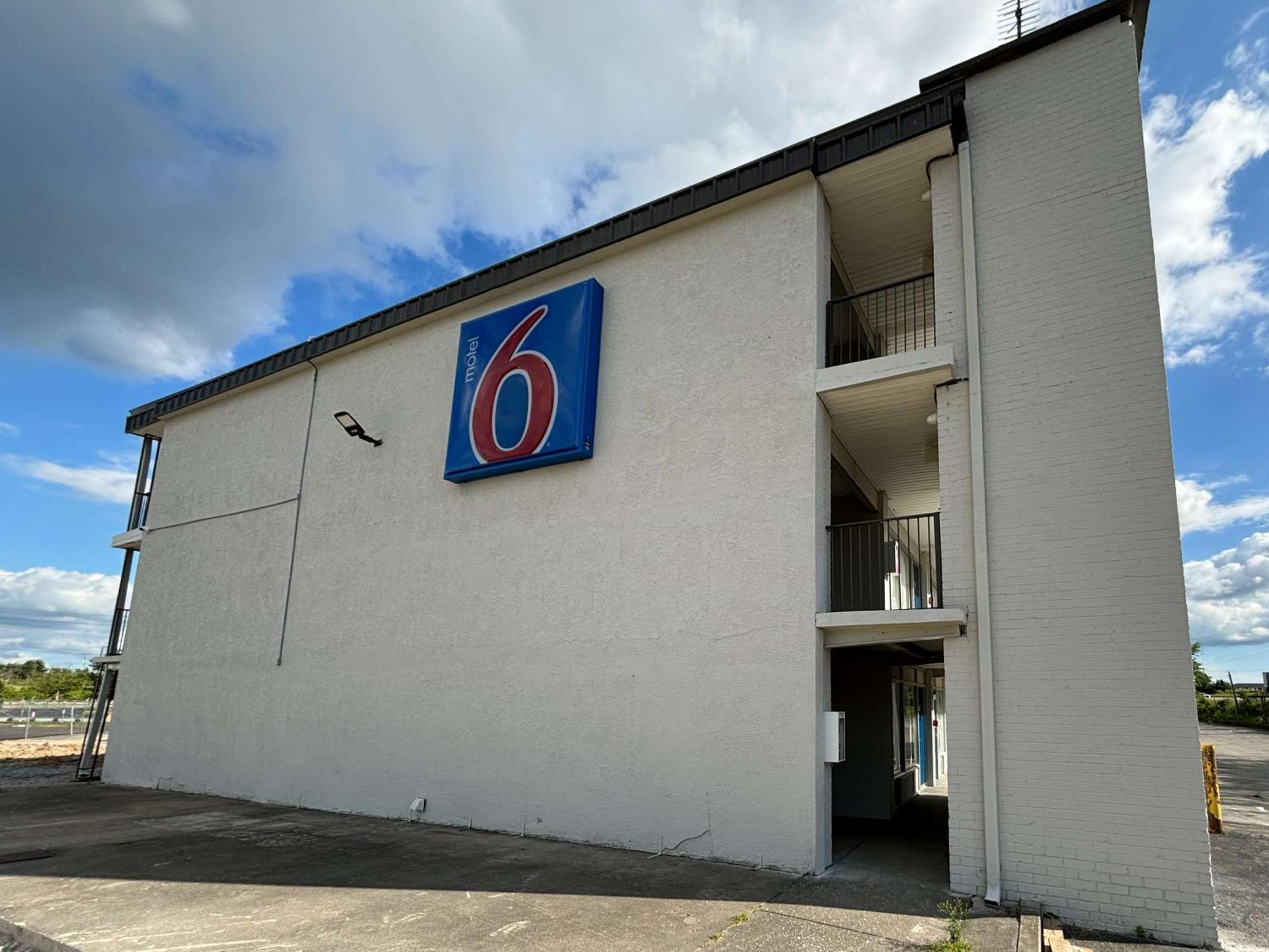 Motel 6 Richmond, Ky Eku Campus Area Екстериор снимка