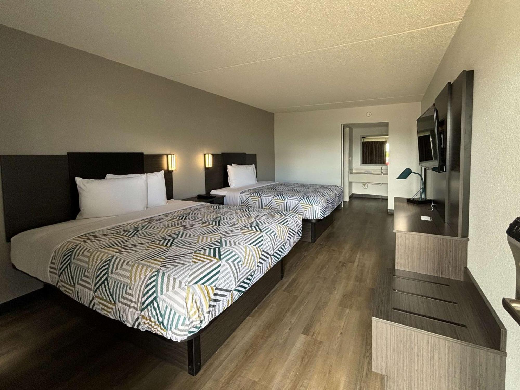 Motel 6 Richmond, Ky Eku Campus Area Екстериор снимка
