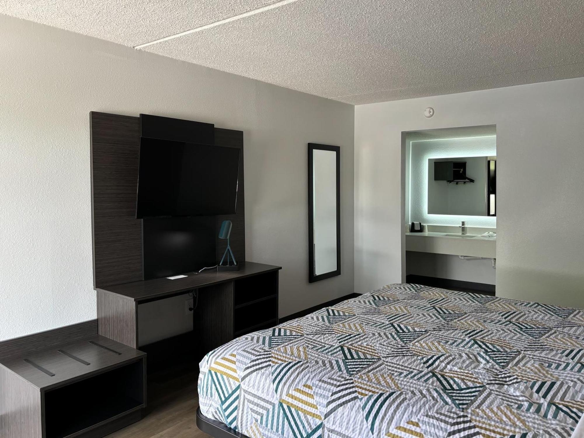 Motel 6 Richmond, Ky Eku Campus Area Екстериор снимка