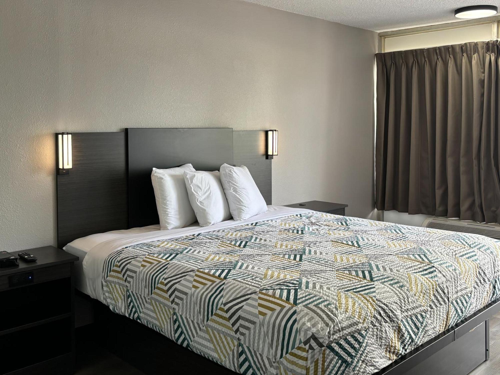Motel 6 Richmond, Ky Eku Campus Area Екстериор снимка