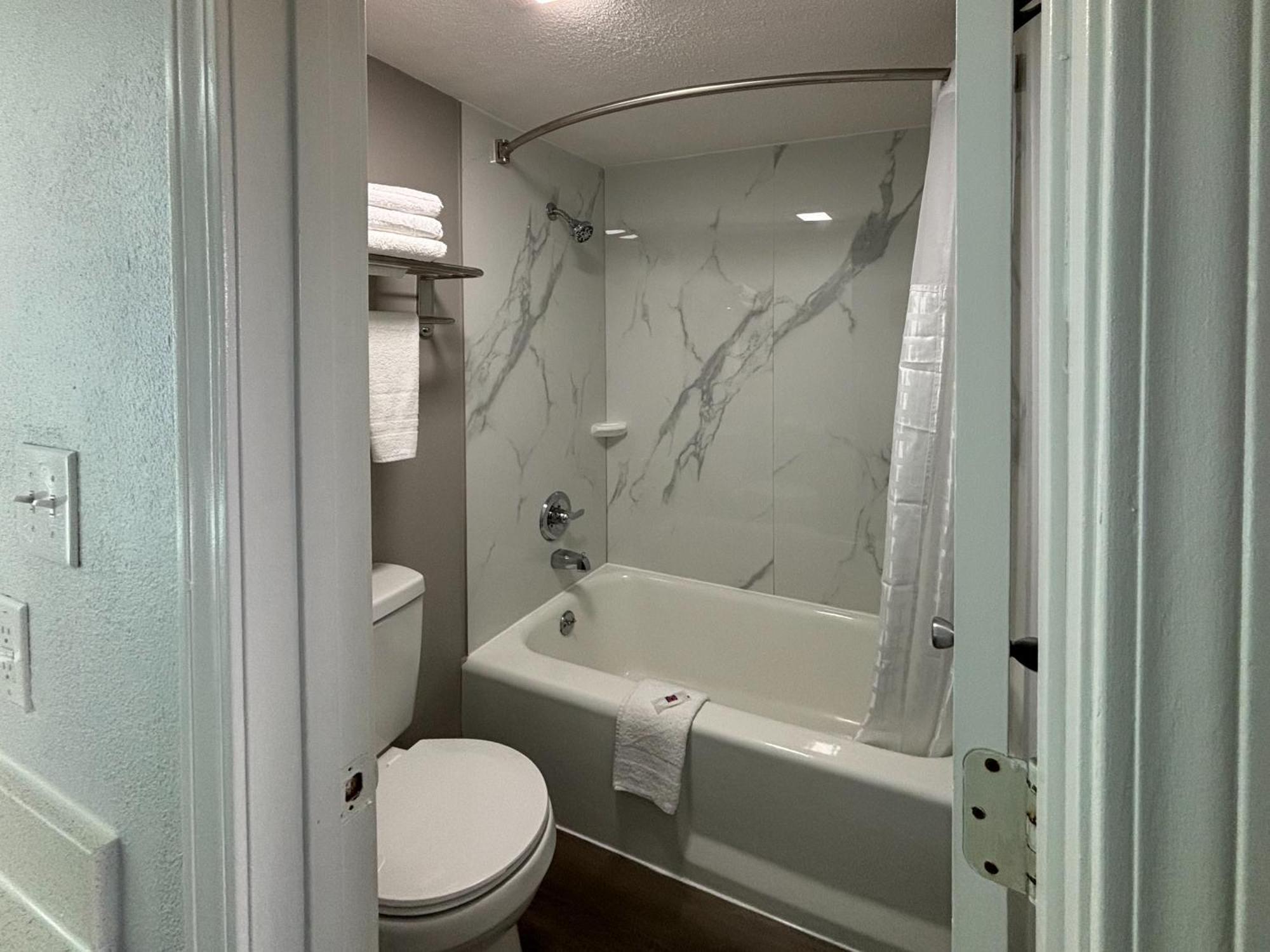 Motel 6 Richmond, Ky Eku Campus Area Екстериор снимка